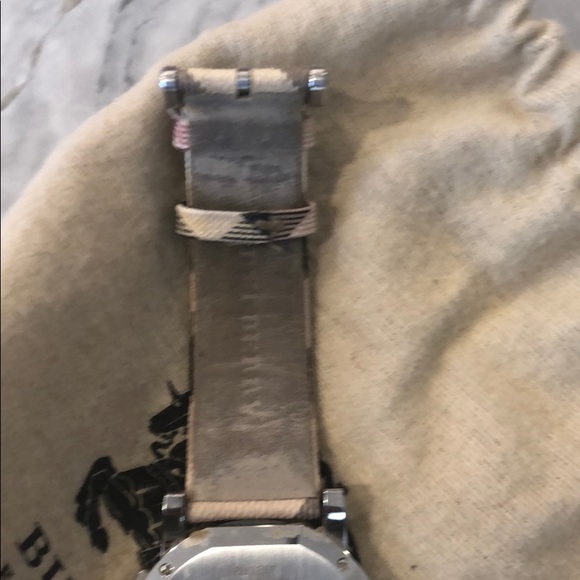 Men’s Burberry every watch - Picture 4 of 5